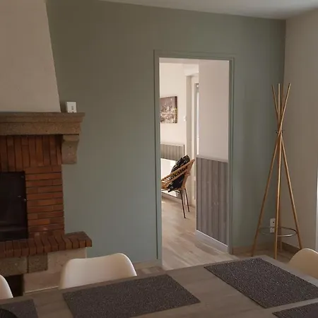 펜션 La Maison A Bernard Beaurepaire (Vendee)